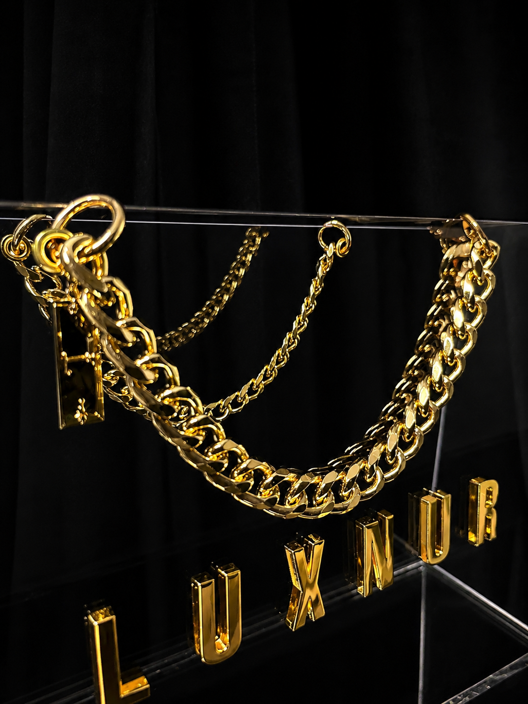 The Signature Piece